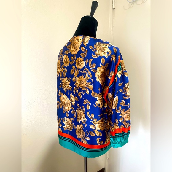 Zara floral pattern blouse - Picture 3 of 4